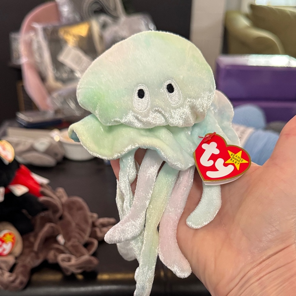 Ty Goochy Beanie Baby Jellyfish Plush Toy - Mint and White